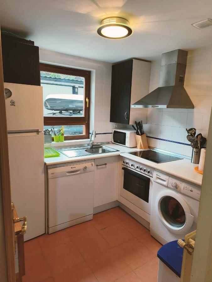 ビリャヌアDuplex Con Jardin En Pirineos, Totalmente Equipadoアパートメント エクステリア 写真