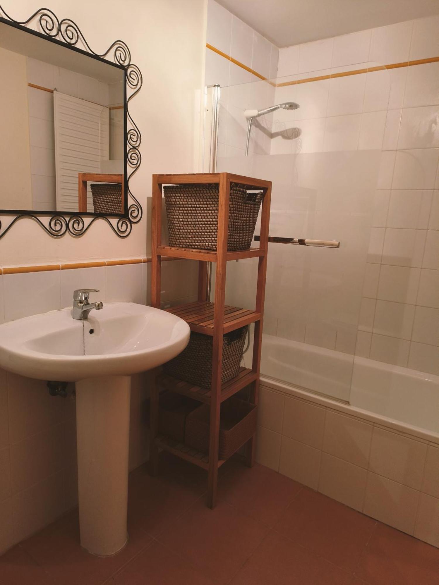 ビリャヌアDuplex Con Jardin En Pirineos, Totalmente Equipadoアパートメント エクステリア 写真